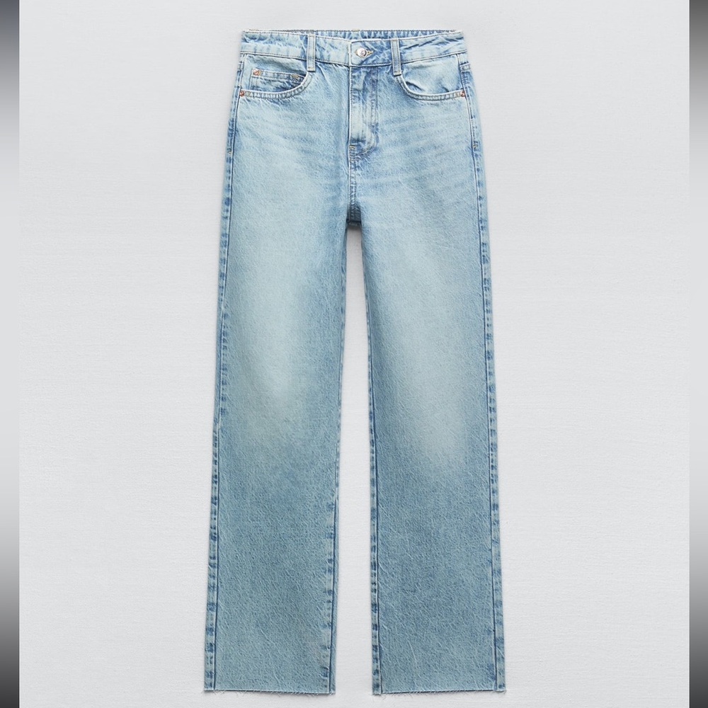 Zara Women’s Jeans High Waisted Straight